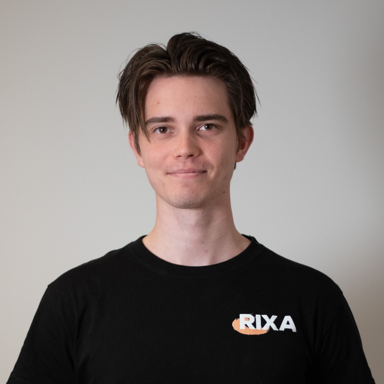 Mikael Aron